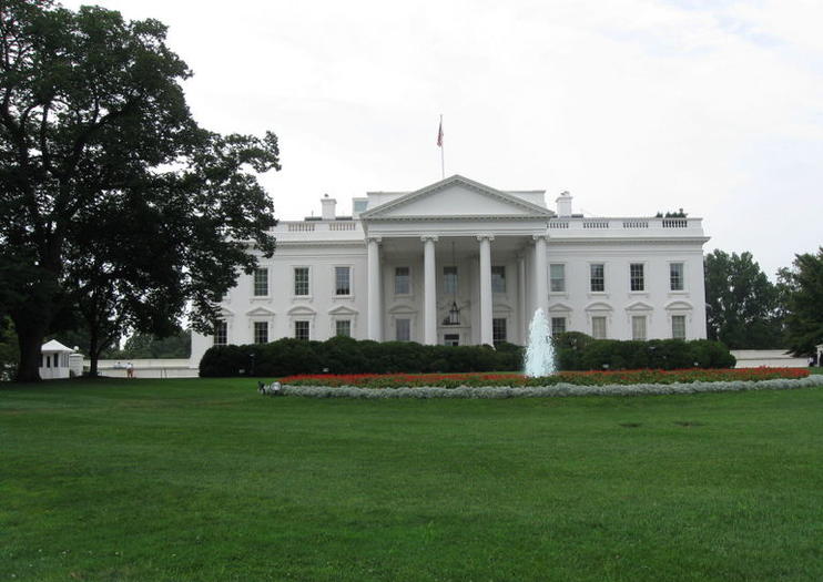 100276 Washington DC White House D657 208 